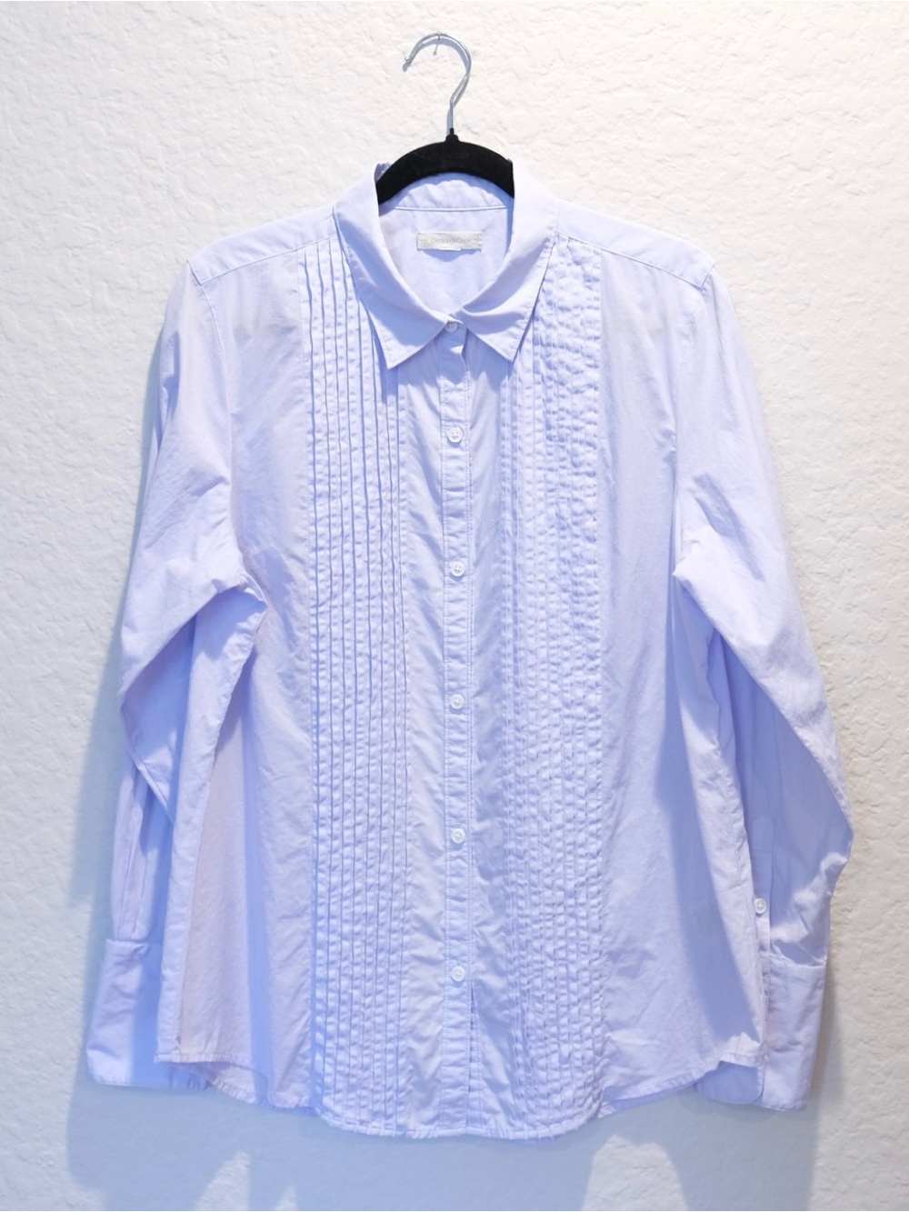 Outerknown Women’s Tuxedo Shirt Size L Light Periwinkle Pintuck Pleats Oversized